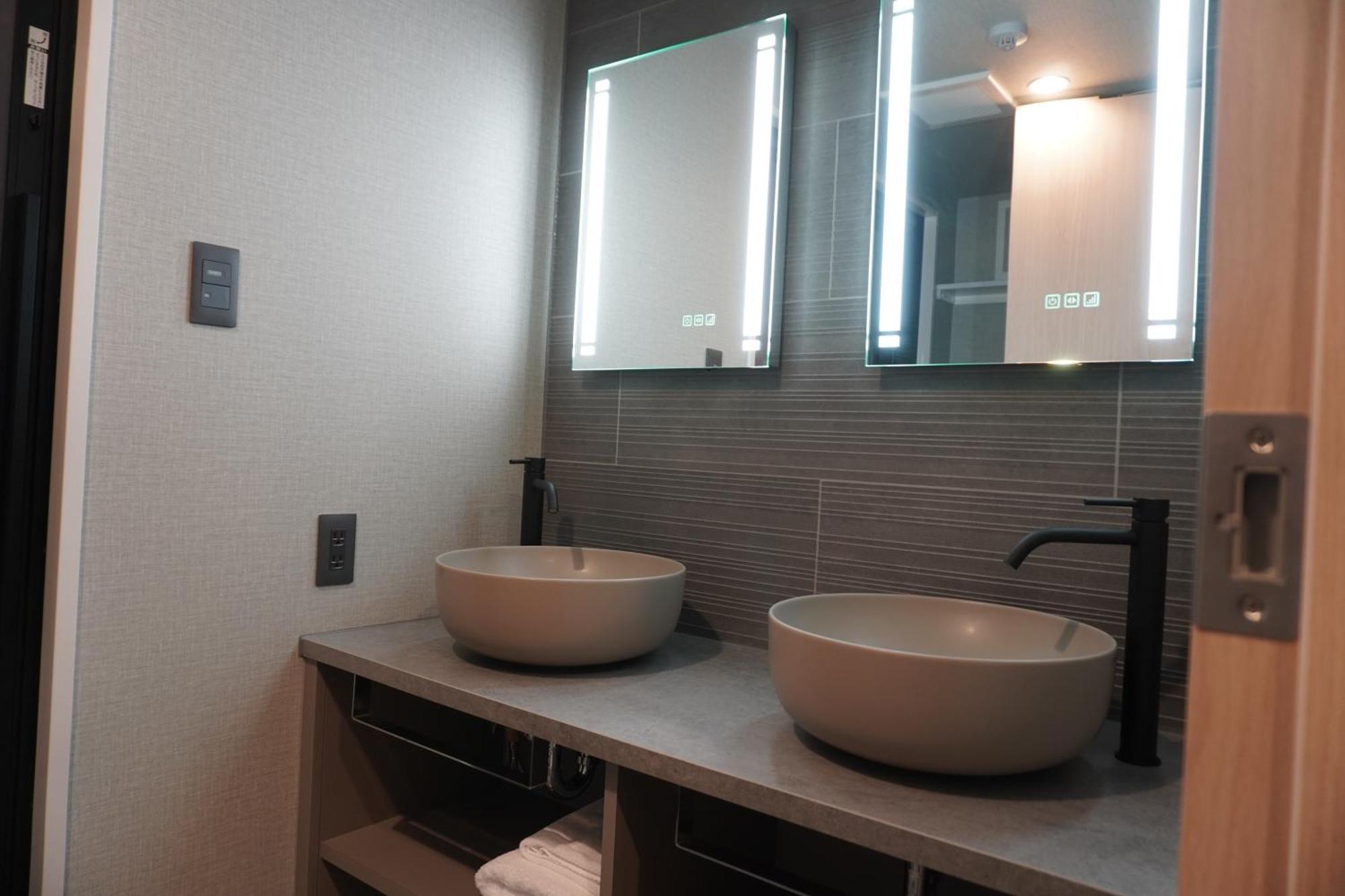 Aparthotel Premium Monday Gojo